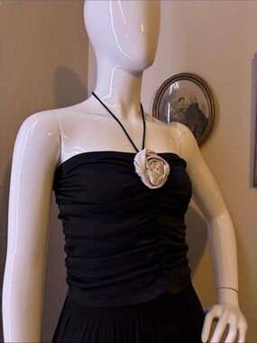 Black Ruched Strapless Tube Top with Cream Flower Accent